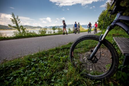 Cyklotrasa kolem vodního díla